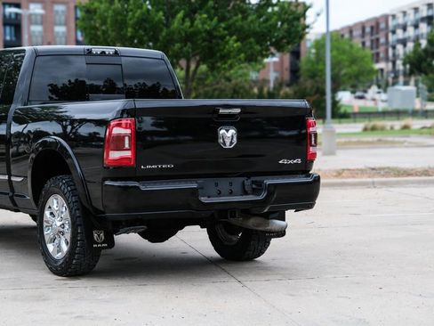 Used 2019 RAM 2500 Limited AWD/4WD image 25
