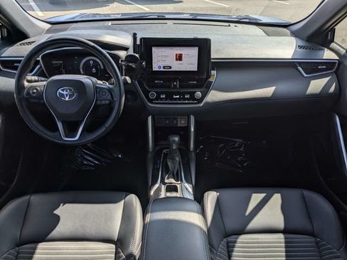 Used 2024 Toyota Corolla Cross AWD Hybrid w/ Convenience Package image 15