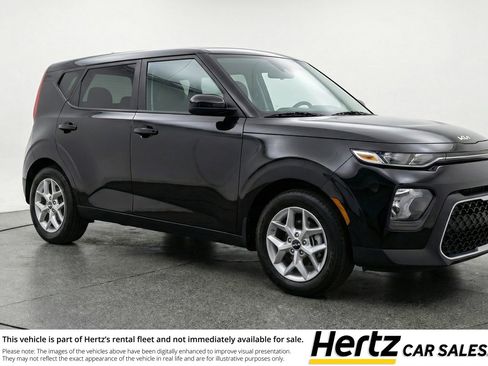 Used 2025 Kia Soul LX w/ LX Technology Package image 1