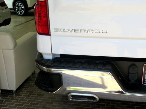 Used 2019 Chevrolet Silverado 1500 LT w/ Z71 Off-Road Package image 65