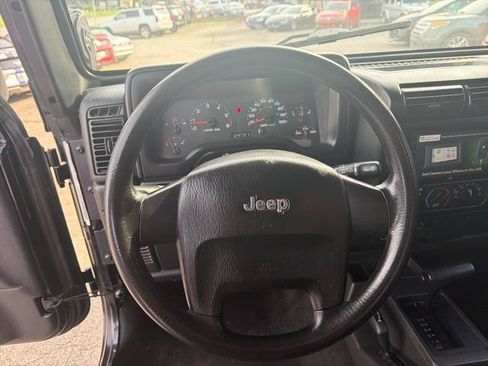 Used 2005 Jeep Wrangler X AWD/4WD image 18