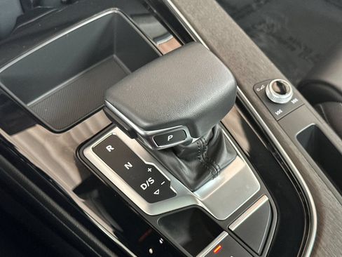 Used 2023 Audi A4 2.0T Premium w/ Convenience Package AWD/4WD image 27