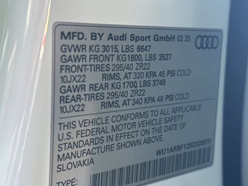 New 2025 Audi RS Q8 performance image 25