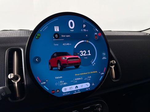 Used 2025 MINI Cooper Countryman S image 13