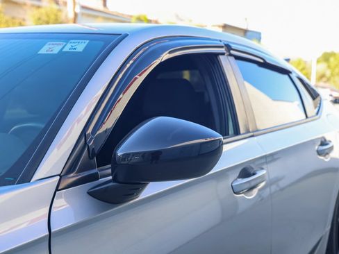 Used 2023 Honda Civic Sport image 12