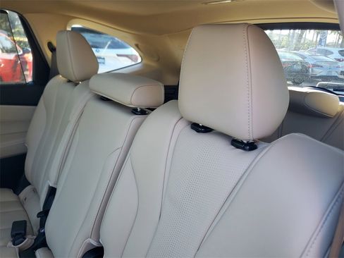 Used 2025 Acura MDX Technology Package image 12