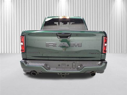 New 2026 RAM 1500 4x4 Crew Cab image 4