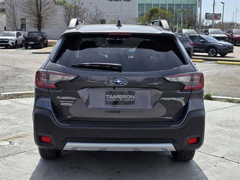 Certified 2025 Subaru Outback Limited image 3