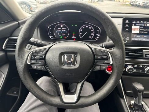 Used 2020 Honda Accord EX image 22