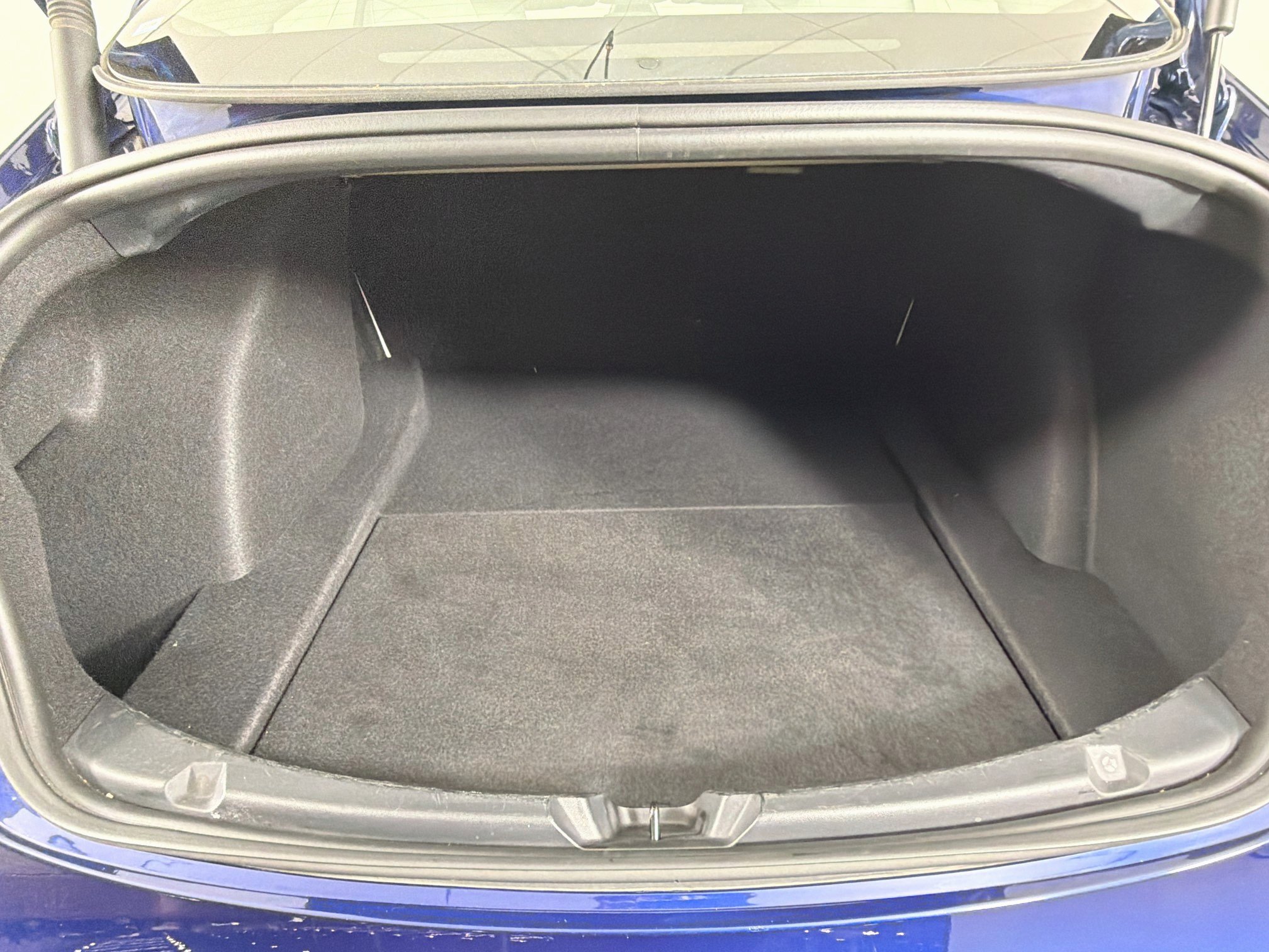 Used 2023 Tesla Model 3 Standard Range RWD image 29