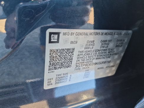 Used 2019 GMC Sierra 1500 SLT image 29