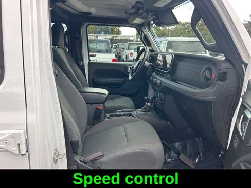 Certified 2024 Jeep Wrangler Unlimited Rubicon image 25