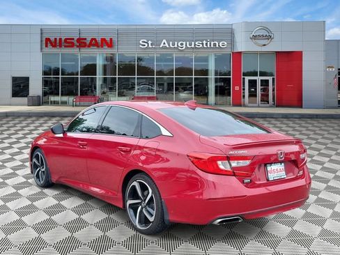 Used 2018 Honda Accord Sport image 4