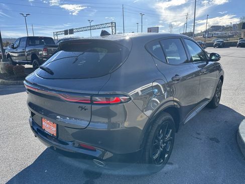 New 2024 Dodge Hornet R/T Plus w/ R/T Blacktop Package image 9