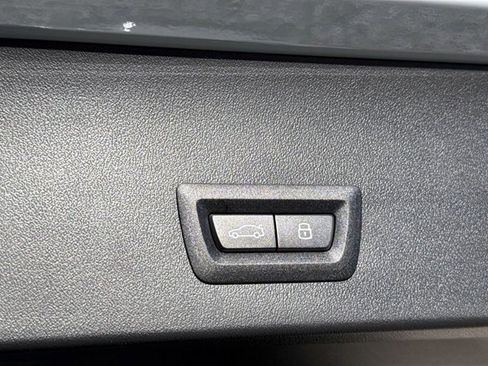 New 2026 BMW X3 xDrive30 w/ Premium Package image 12