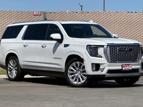 Certified 2023 GMC Yukon XL Denali w/ Advanced Technology Package AWD/4WD image 2