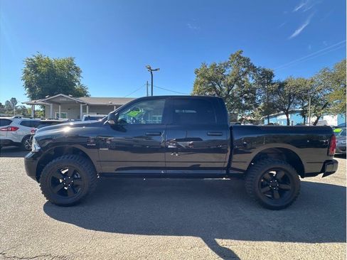 Used 2019 RAM 1500 Big Horn AWD/4WD image 4