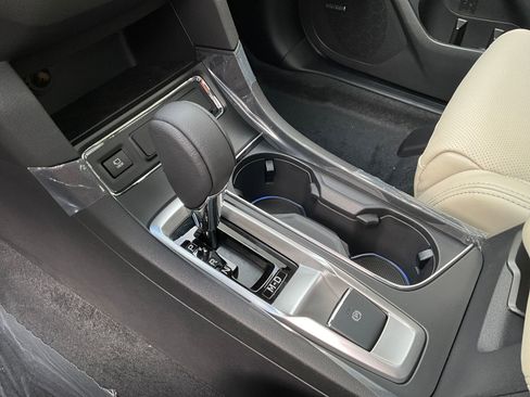 New 2026 Subaru Ascent Limited image 29