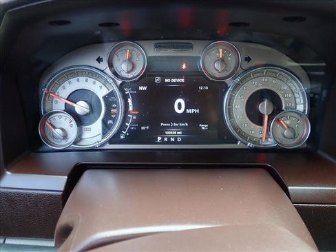 Used 2014 RAM 1500 Laramie Longhorn w/ Convenience Group AWD/4WD image 25