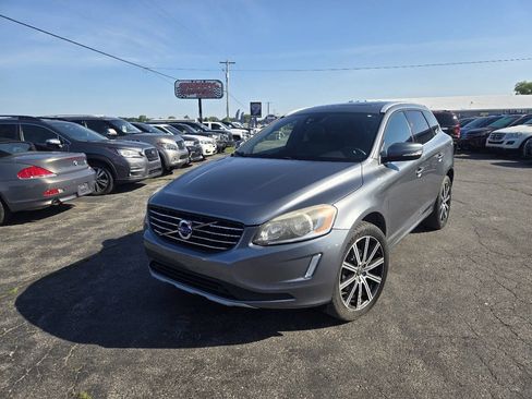 Used 2016 Volvo XC60 T6 w/ Proximity Package AWD/4WD image 2