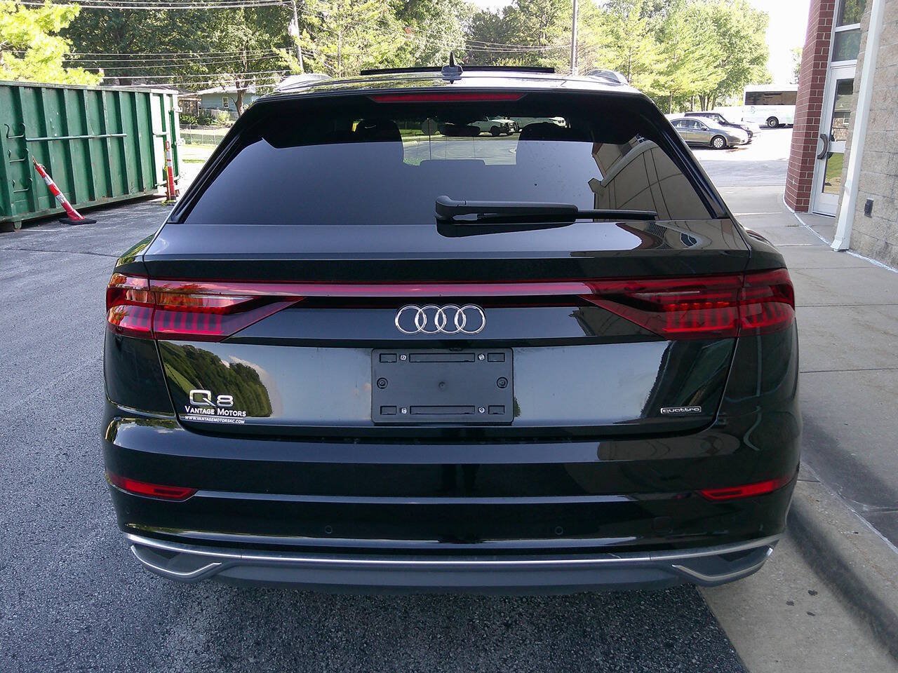 Used 2023 Audi Q8 Premium w/ Convenience Package AWD/4WD image 6