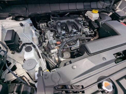 Certified 2025 Nissan Pathfinder SL FWD image 20