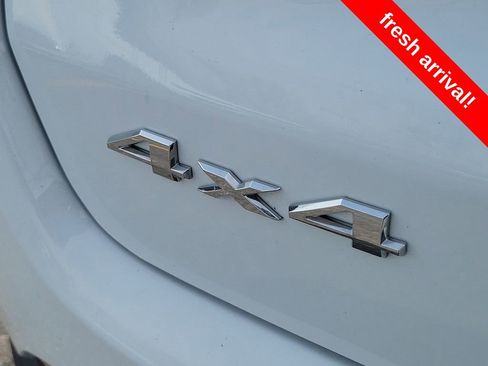 Used 2025 Jeep Compass Limited image 7