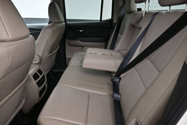 Used 2017 Honda Ridgeline RTL image 19