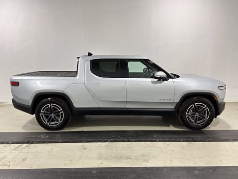 Used 2025 Rivian R1T Adventure AWD/4WD image 6