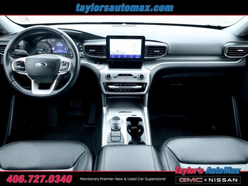 Used 2022 Ford Explorer XLT w/ XLT Sport Appearance Package image 10