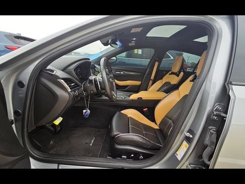 Used 2024 Cadillac CT5 V Blackwing w/ Carbon Fiber Package 2 RWD image 5