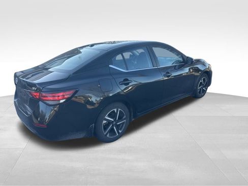 Used 2024 Nissan Sentra SV image 19