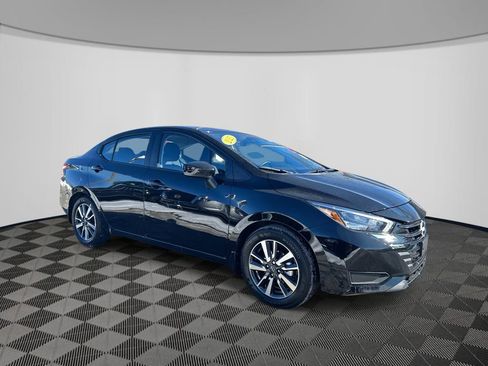 Used 2025 Nissan Versa SV w/ Trunk Package image 3