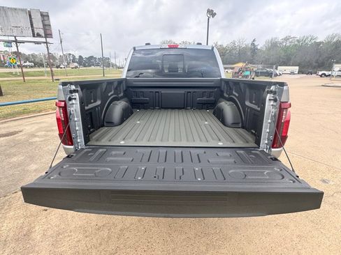 New 2026 Ford F150 XLT w/ Equipment Group 302A MID AWD/4WD image 12