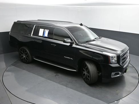 Used 2019 GMC Yukon XL SLT AWD/4WD image 43