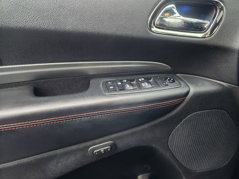 Used 2018 Dodge Durango R/T image 26