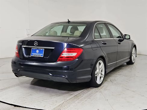 Used 2013 Mercedes-Benz C 250 Sedan image 6