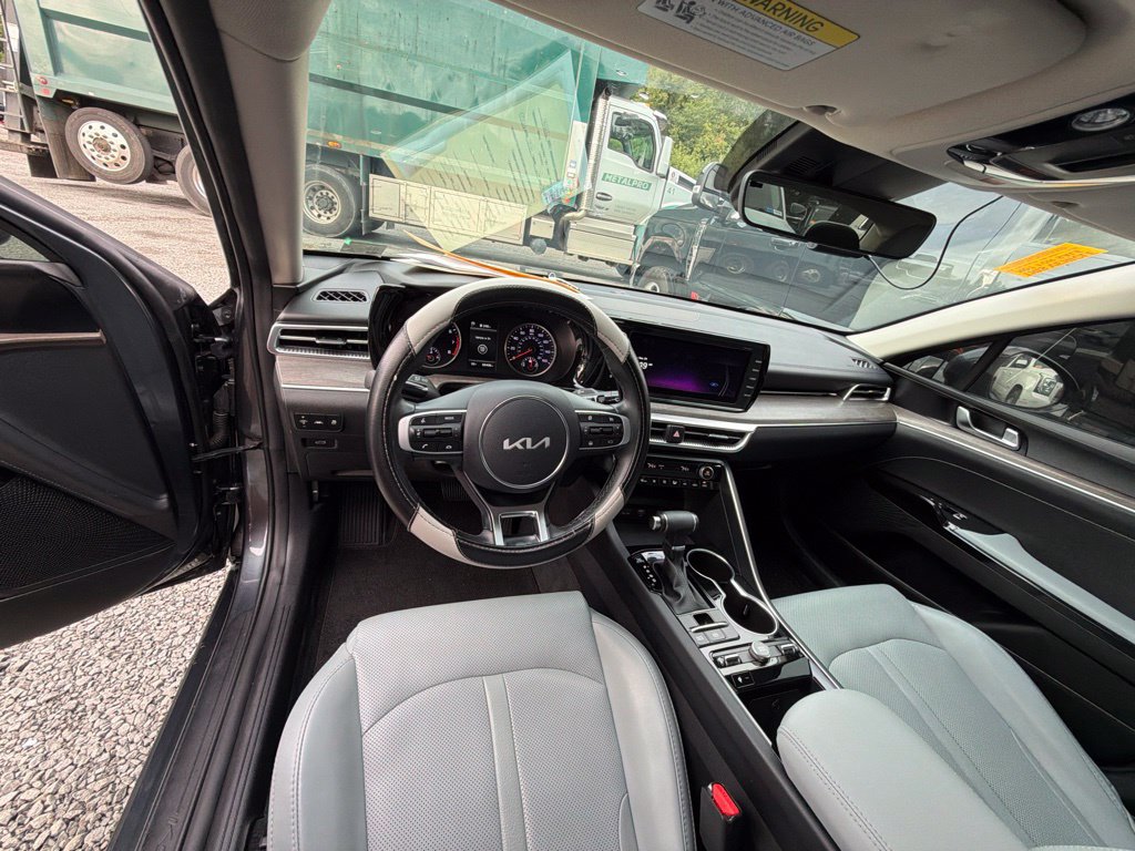 Used 2023 Kia K5 EX FWD image 17
