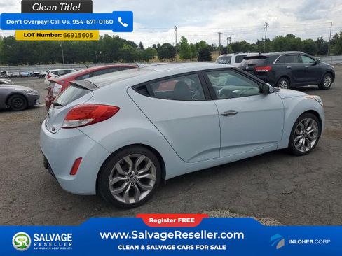 Used 2015 Hyundai Veloster RE:FLEX Edition image 4