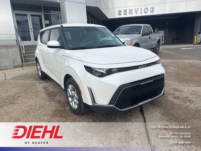 New 2025 Kia Soul LX