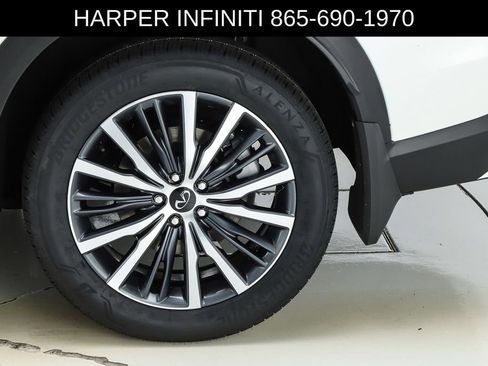Used 2023 INFINITI QX60 Sensory w/ Cargo Package AWD/4WD image 7
