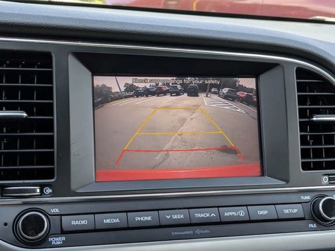 Used 2018 Hyundai Elantra SEL FWD image 20