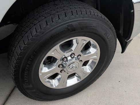 Used 2024 RAM 2500 Big Horn image 7