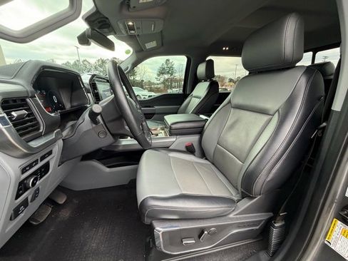 Used 2023 Ford F150 Lariat w/ Equipment Group 502A High image 9