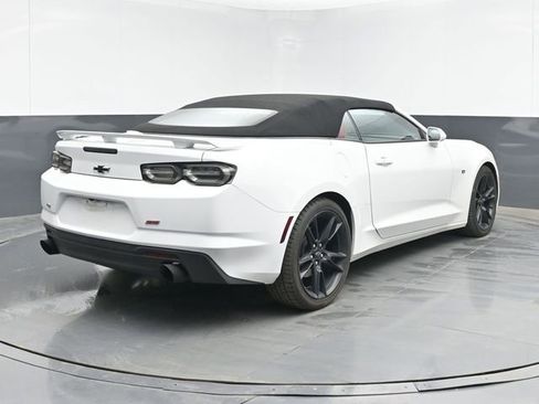Used 2021 Chevrolet Camaro LT w/ RS Package image 14