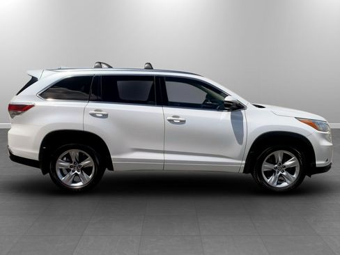 Used 2016 Toyota Highlander Limited AWD/4WD image 8