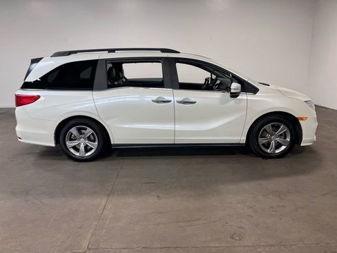 Used 2018 Honda Odyssey EX-L image 2
