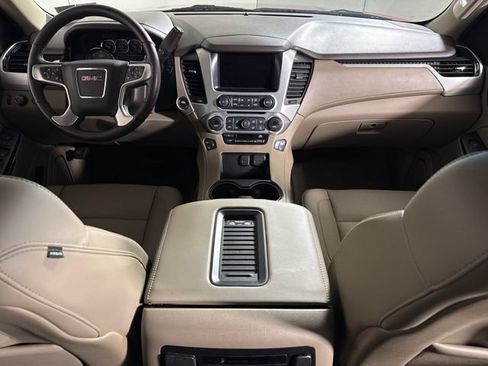 Used 2016 GMC Yukon SLT AWD/4WD image 24