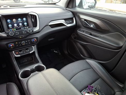 Certified 2022 GMC Terrain SLT image 16