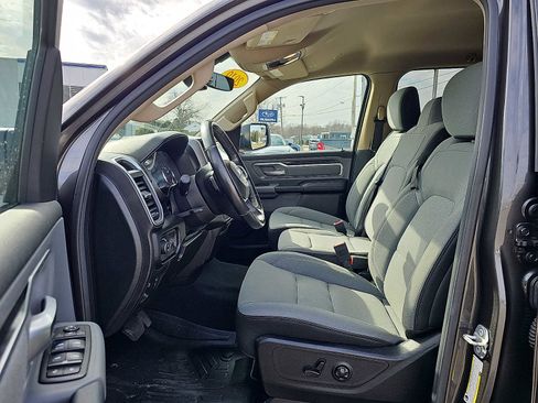 Used 2019 RAM 1500 Big Horn image 14